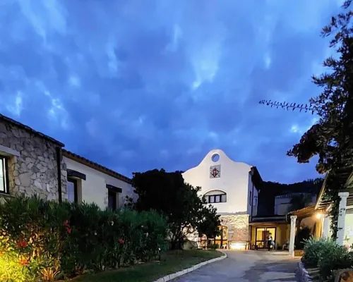 Hotel Cardedu Hotel a Cardedu
