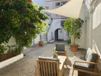 Hostel Casa d'Alagoa Hotels in 