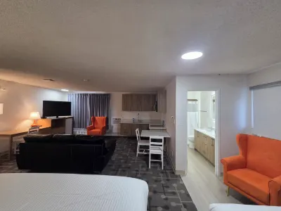 Howard Johnson by Wyndham Hinton Hotel a 