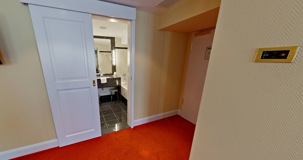 家庭四人房带独立浴室