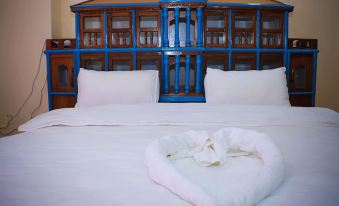 Hotel Taj Palpa - Housity