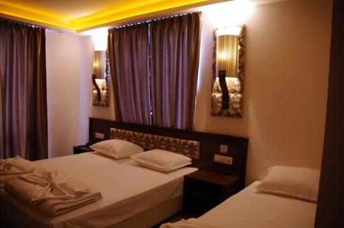 带阳台的三人房