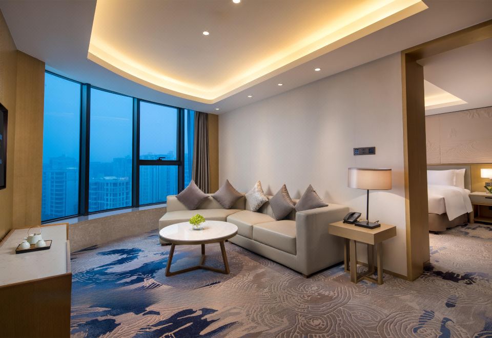 豪华城景套房-一揽鹭岛风华