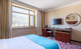 Xining Julong Business Hotel (Xining Railway Station Provincial Hospital)