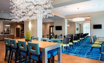 SpringHill Suites by Marriott Orlando at Flamingo Crossings Town Center-Western Entrance