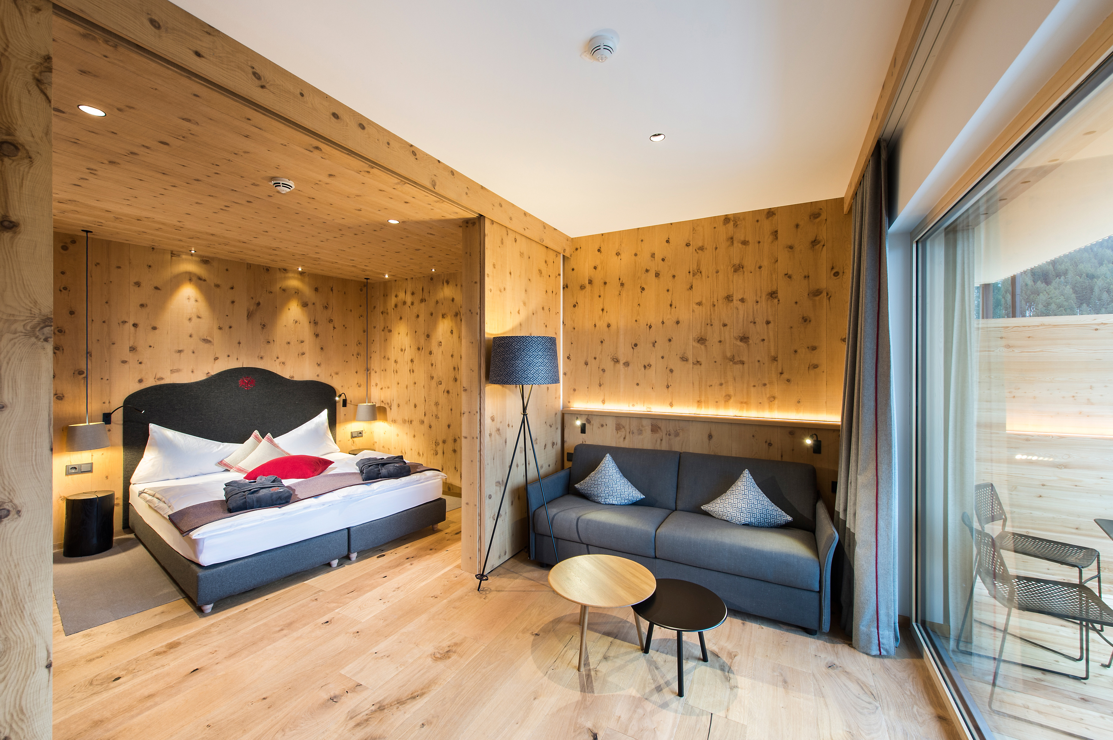 Adler Damüls Gasthof Hotel带阳台的小型套房