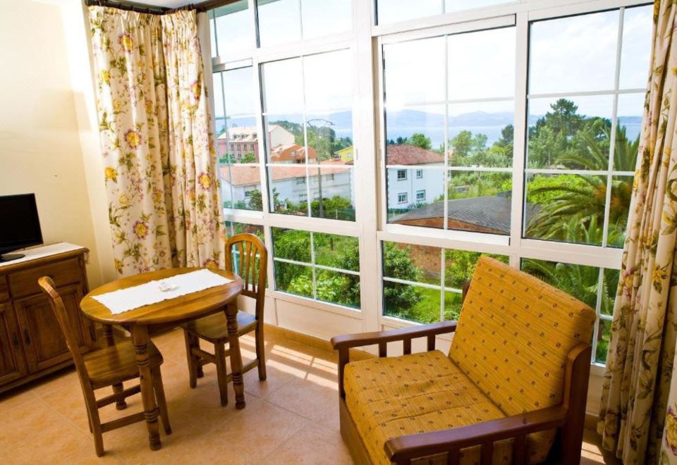 Aparthotel Cabicastro Tres Estrellas SuperiorStandard One-Bedroom Apartment With Terrace