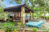 Shen's Village Hotel Bali Отели в г. 