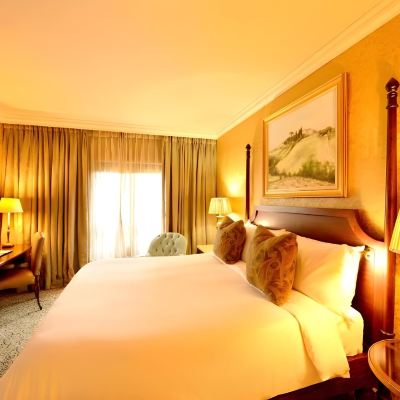 Superior King Room-Non-Smoking Palazzo Promo Code