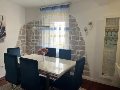 豪华两卧室公寓