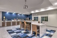 La Quinta Inn & Suites by Wyndham Allen at the Village