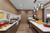 Hampton Inn by Hilton Saline Hotels in 