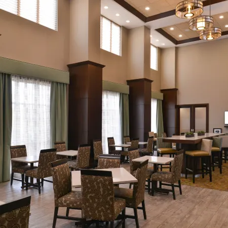 Hampton Inn & Suites Bend
