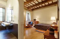 Castello di Baccaresca Ξενοδοχεία στην πόλη 