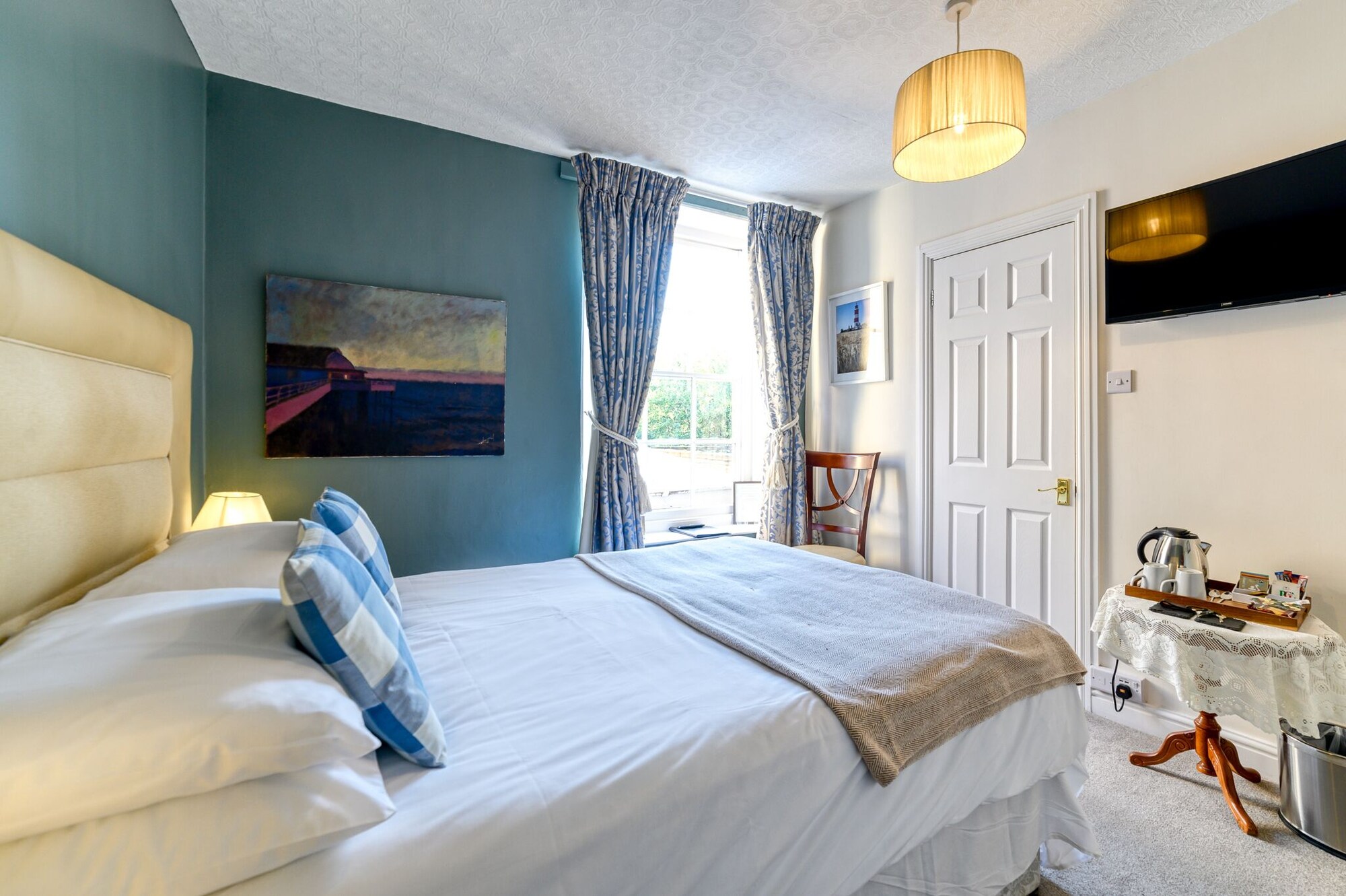 标准双人房，带独立衞浴（小双人房：房间7）