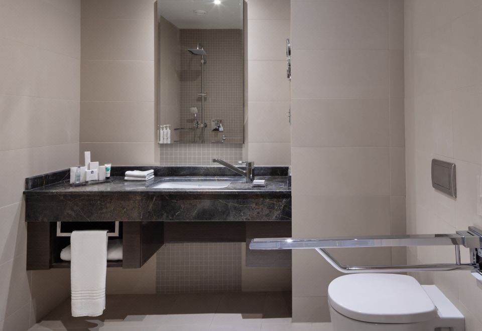 广场景特大床房