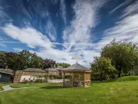 Oakhill Hôtels à : 