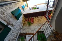 Apartments Salvezani