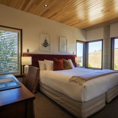 Deluxe Suite, 1 Bedroom, Mountain View Cabot Lodge Promo Code