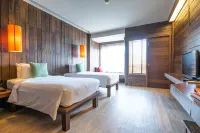 Baan Ploy Sea