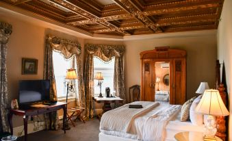 The Sayre Mansion - Housity