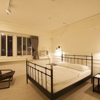 高級雙人房 台北龍蝦先生的祕密巢穴設計青旅優惠