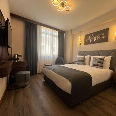 Superior Room With City View Bristol Hotel Promo Code