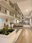 Aesthetic Cozy Apartment Condo With Pool Balcony & Deck
