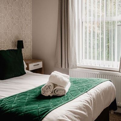 Classic Double Room, Ensuite, Garden View The Railway Promo Code