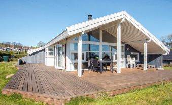 8 person holiday home in Sjølund-By Traum - Housity