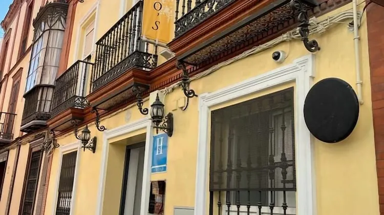 Hostal Paco´s 外観