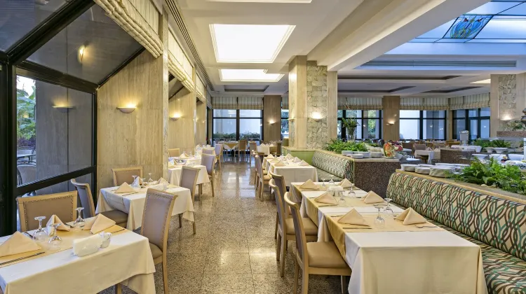 Özkaymak Falez Hotel Dining/Restaurant