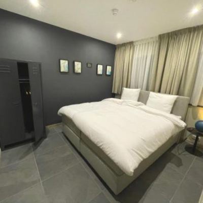 Apartment Hotel in De Witte Dame Promo Code