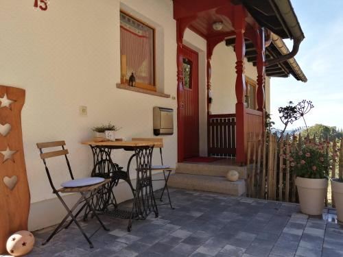 高级一卧室带阳台公寓