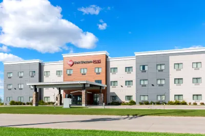 Best Western Plus Morden Hotels in 