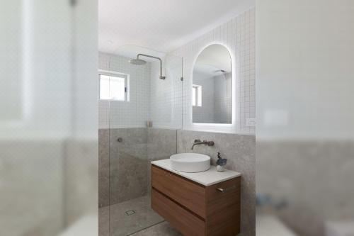 两卧室联排别墅