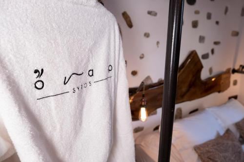 豪华特大床一室房