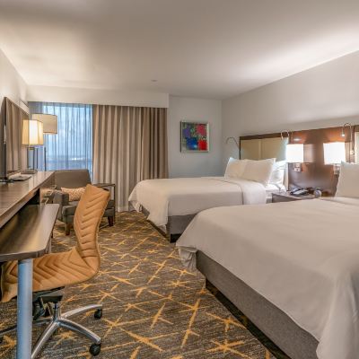 2張大床優質城市景觀直通泳池 新奧爾良市區超圓屋頂體育場假日酒店優惠