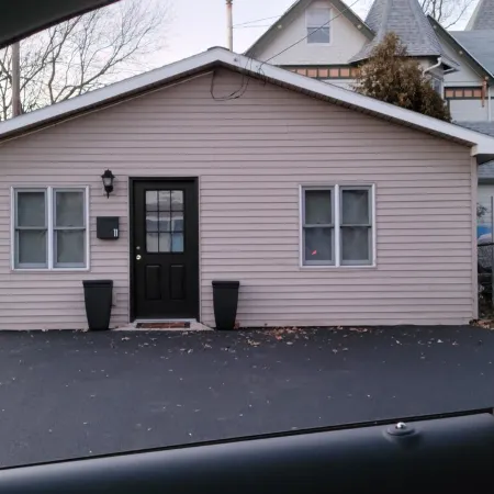 Charming Cottage in the Heart of Catskill & Pet Friendly Отели в г. Катскилл