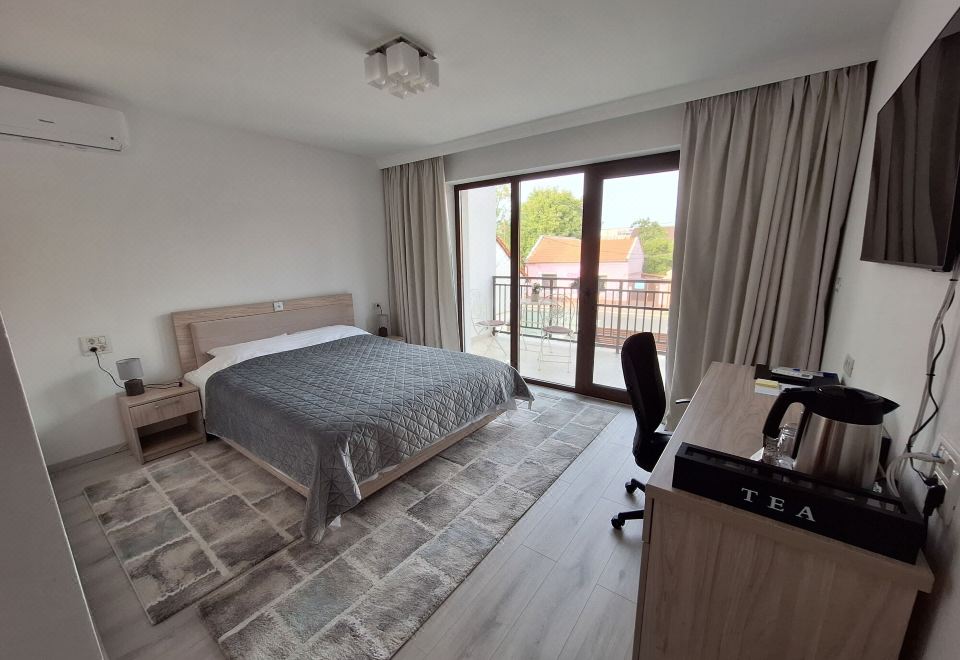 带露台的双人房