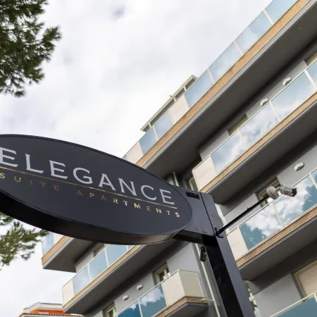 Elegance Suite Apartments - Siroli Collection