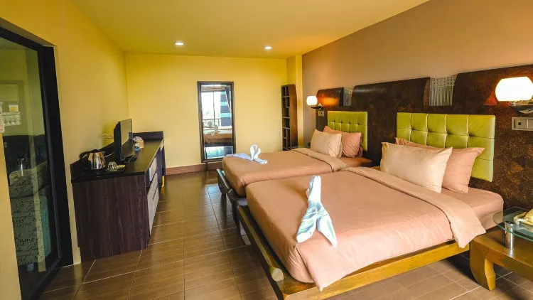 ห้องสวีท เตียงแฝด