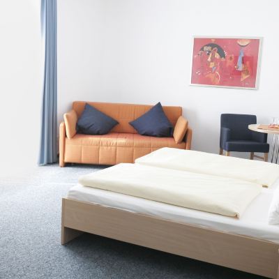 Triple Room Johanniter Gästehaus Promo Code