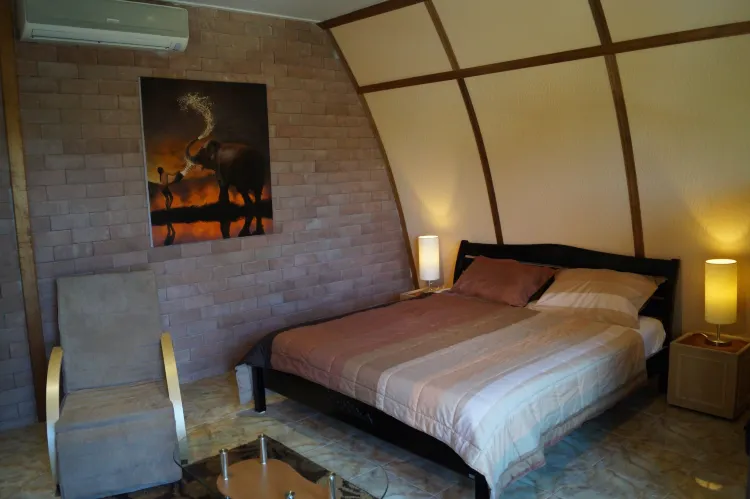 Deluxe Family Garden View (B-1)