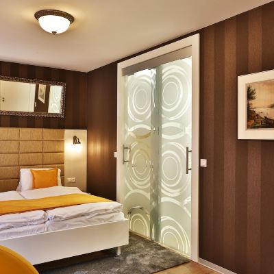Deluxe Studio (22) VIP Apartments Promo Code