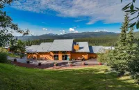 Denali Bluffs Hotel Hotels in 