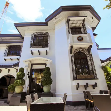 The Bourke Hotel