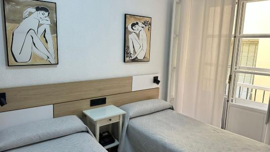 Hostal Bahía