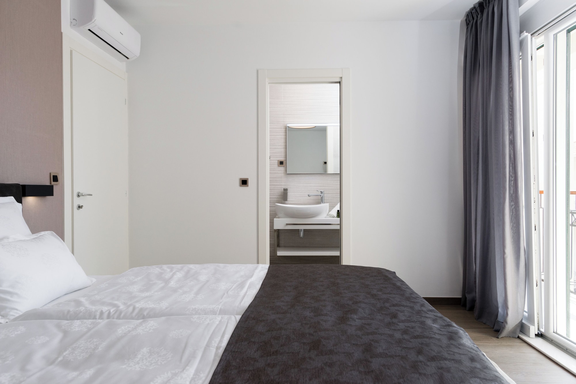 舒适双人或双床间