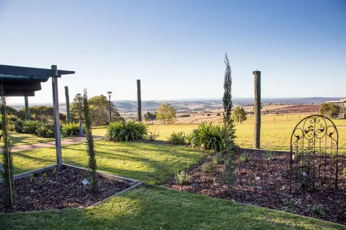 Hillview Cottages